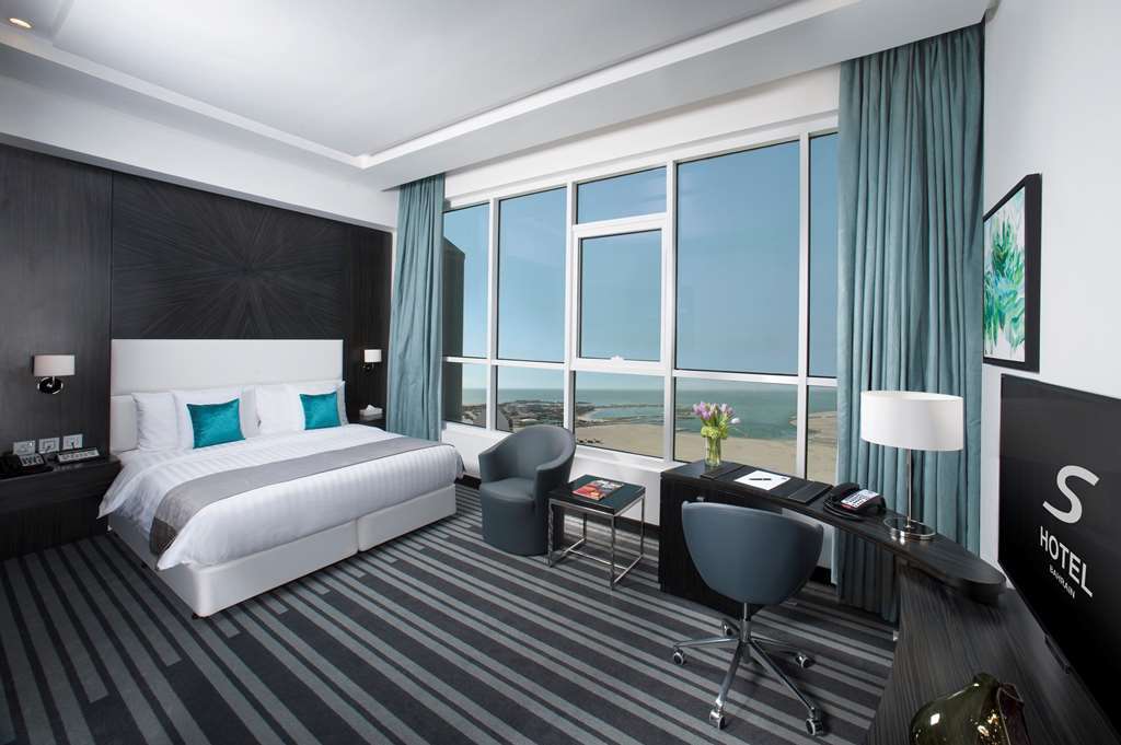 S Hotel Bahrain Sanabis 객실 사진